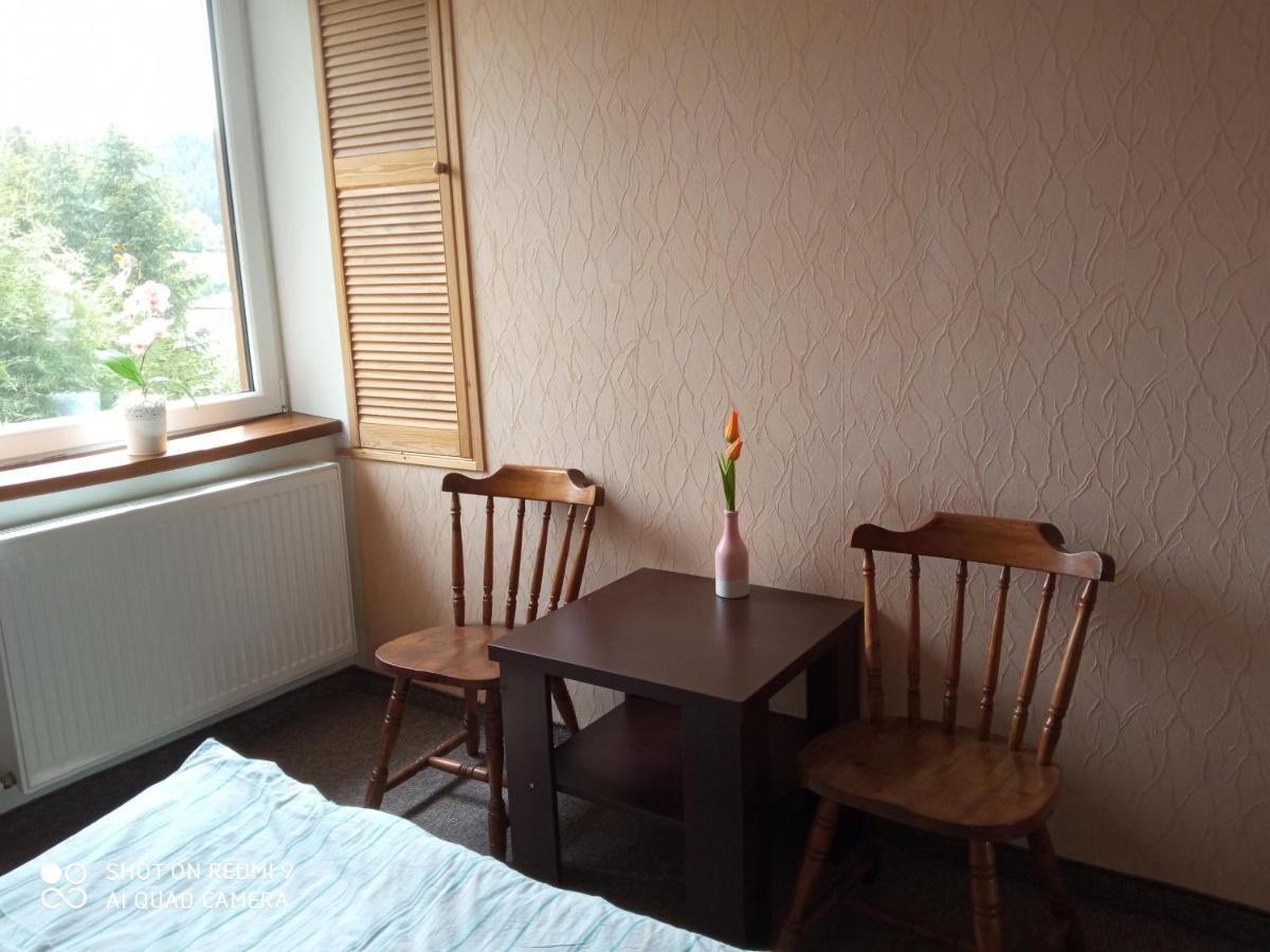 Domek I Apartamenty Stokrotka Krynica Zdroj Buitenkant foto