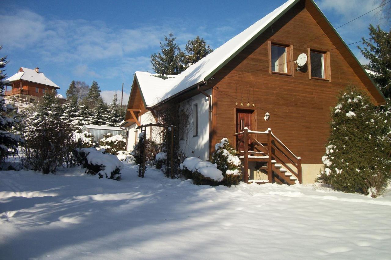 Domek I Apartamenty Stokrotka Krynica Zdroj Buitenkant foto